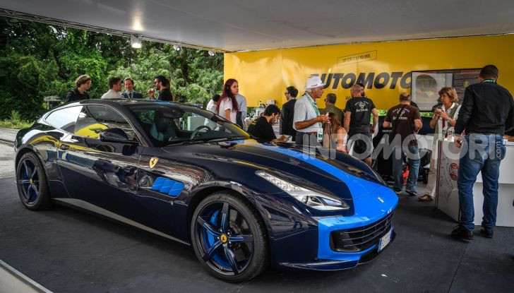 Ferrari GTC4 Azzurra Lapo Elkann