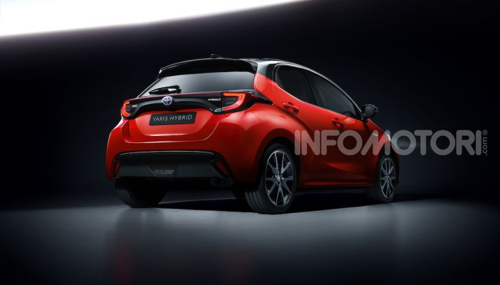Nuova Toyota Yaris 2020: allestimenti e prezzi per il mercato italiano - Foto 2 di 14