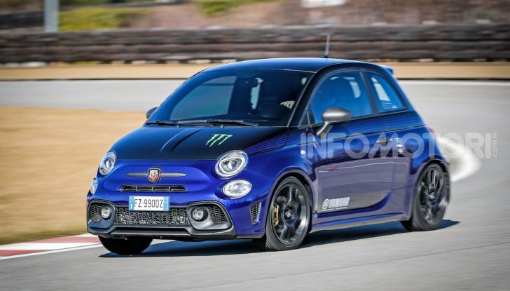 Abarth 595 si fa in due: arrivano le versioni Scorpioneoro e Monster Energy Yamaha - Foto 2 di 16