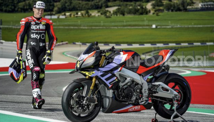 Aprilia Tuono V4 X: la hypermotard nata per la pista - Foto 6 di 12
