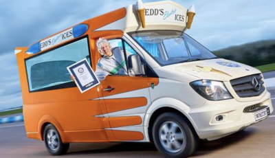 Edd China guida un furgone dei gelati da record del mondo