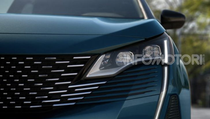 Peugeot 5008: il SUV sette posti è ancora più tecnologico - Foto 2 di 9