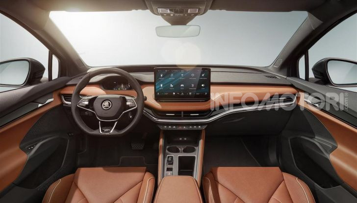 Skoda Enyaq iV 50: debutta la nuova versione entry-level - Foto 12 di 17
