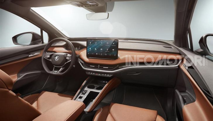 Skoda Enyaq iV 50: debutta la nuova versione entry-level - Foto 11 di 17