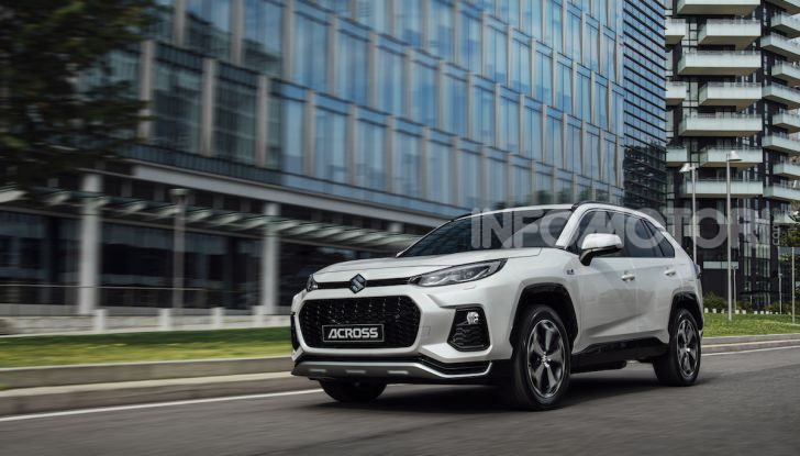 [VIDEO] Suzuki ACross: il SUV ibrido che si sente una sportiva - Foto 16 di 44
