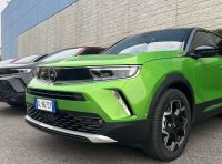 Nuova Opel Mokka-e: caratteristiche tecniche, allestimenti, prezzi e prova su strada