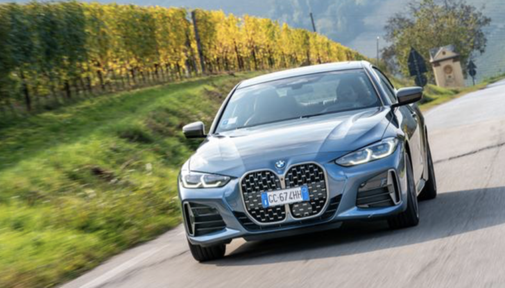 Nuova BMW Serie 4 Coupé: tecnologica e dall’indole sportiva - Foto 10 di 18