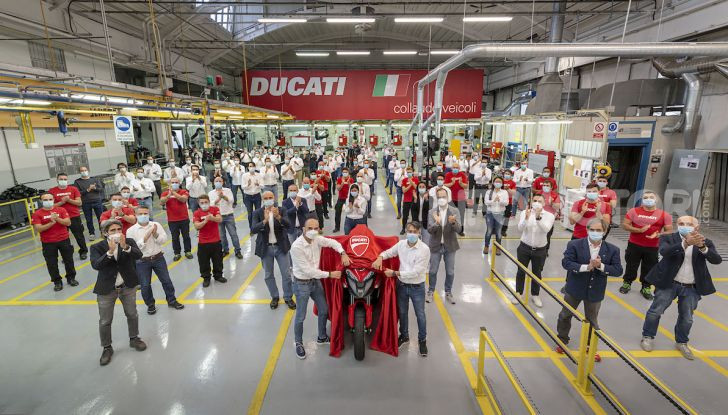 Ducati Multistrada V4: la prima moto con due radar integrati - Foto 4 di 4