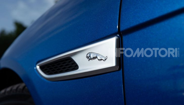 Jaguar XF e XE ancora più veloci, eleganti e connesse - Foto 6 di 11