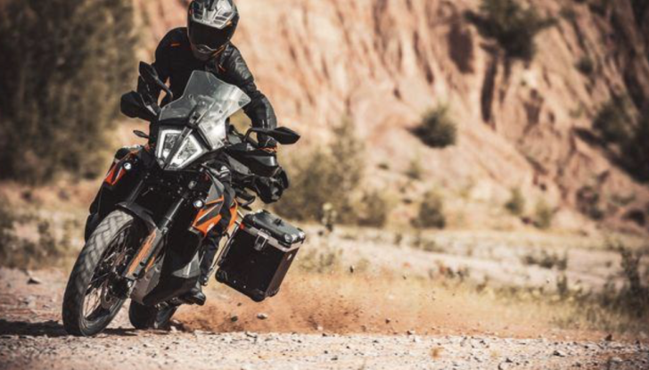 Tirolo: multe in arrivo per le moto oltre i 95 decibel di rumore - Foto 3 di 13