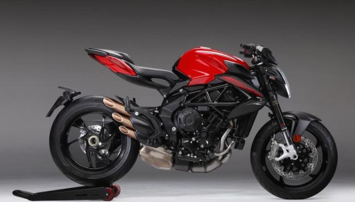 MV Agusta ed Herz danno il via al noleggio di Dragster Rosso e Turismo Veloce 800 Lusso SCS - Foto 4 di 13