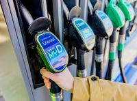 Benzina in rialzo: il 2025 inizia con prezzi a 1,8 euro al litro