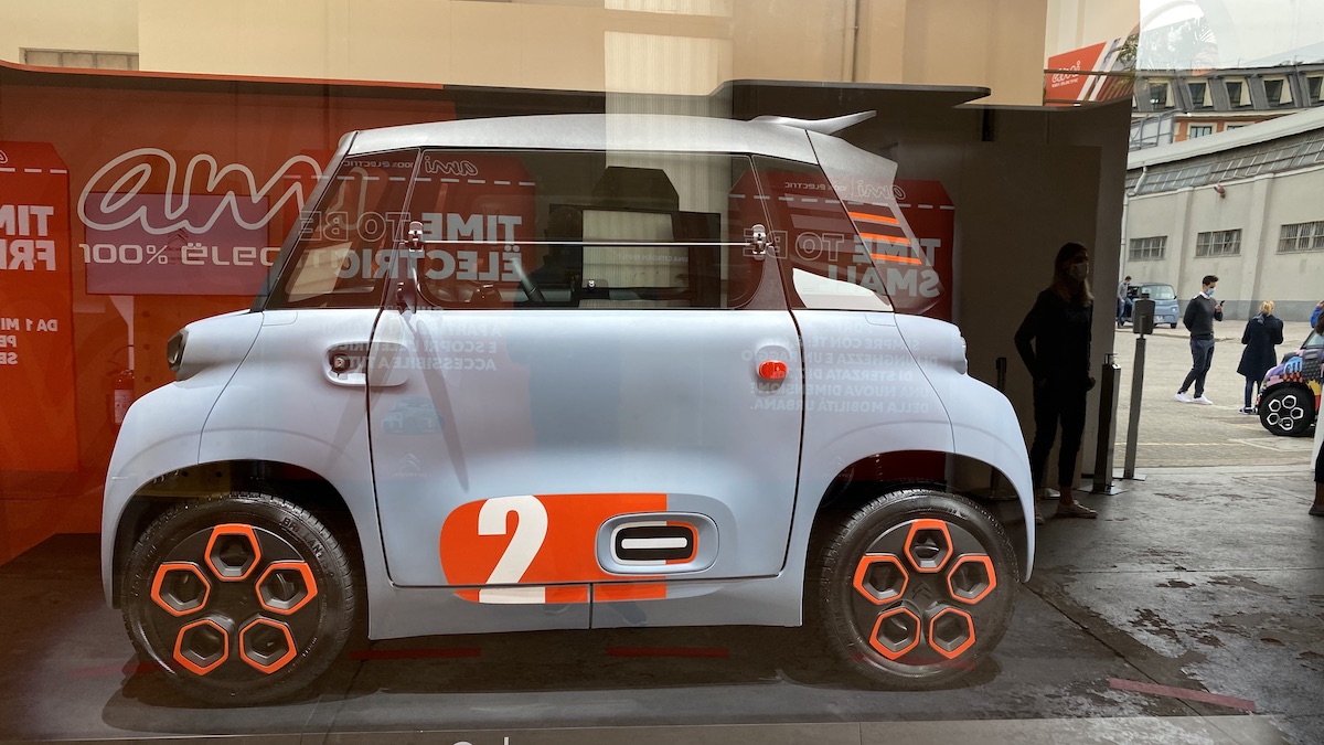 Citroën Ami rivoluziona la mobilità elettrica urbana a 20 euro al mese! -  Infomotori