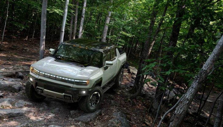 GMC Hummer EV elettrico 2022