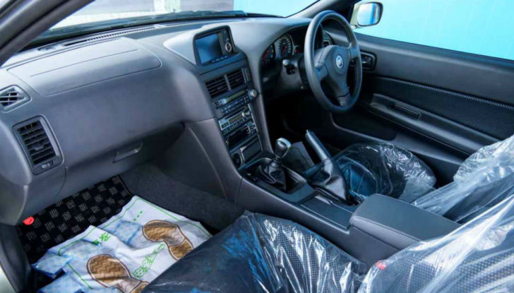 Nissan Skyline GT-R R34 V-Spec II Nur