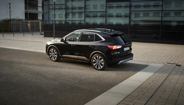 Ford Kuga: arriva anche la versione full Hybrid - Foto 3 di 13