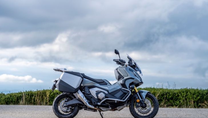 Honda X-ADV: tutte le novità della versione 2021 - Foto 7 di 14