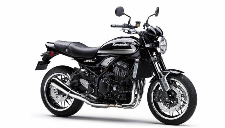 Kawasaki Z900RS: nel 2021 arrivano due nuove colorazioni - Foto 11 di 14