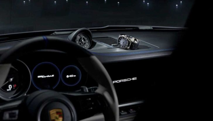 Porsche 911 Turbo S in regalo acquistando un jet Embraer - Foto 5 di 10