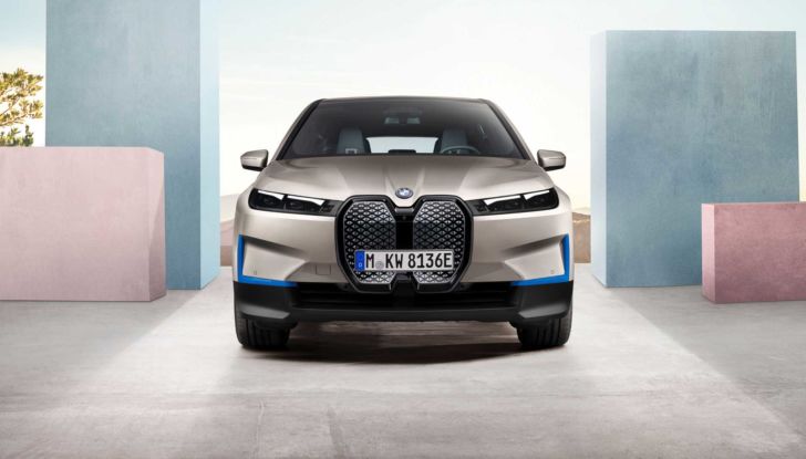 BMW iX SAV 2021