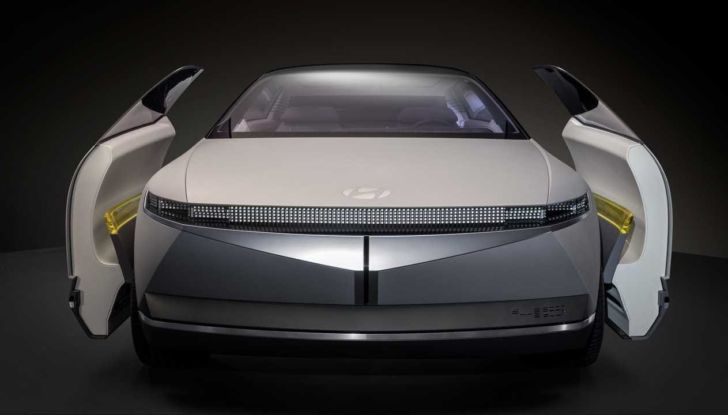 Hyundai Bayon teaser 2021