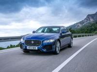Jaguar XF 2021: il restyling porta la tecnologia mild hybrid