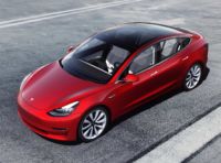 Tesla Model 3 2021: l’elettrica di massa più efficiente al mondo