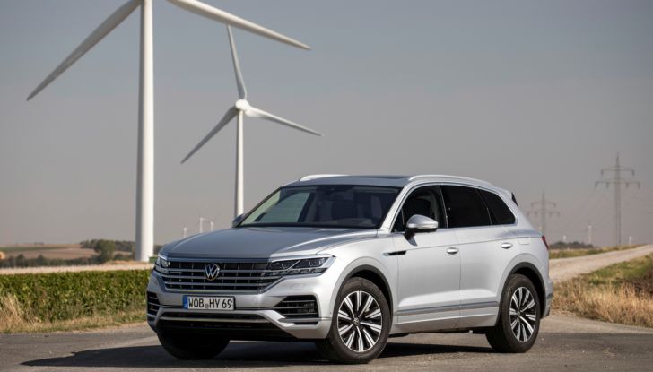 Volkswagen Touareg eHybrid Touareg R 2021