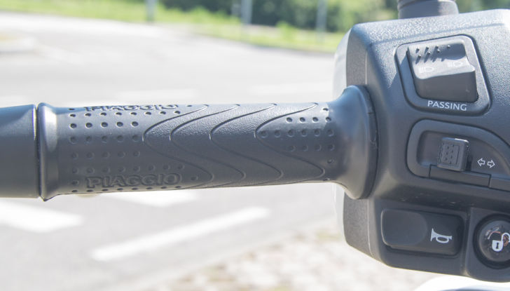 Prova Piaggio Medley 125: il ruote alte per annullare il traffico cittadino - Foto 16 di 26