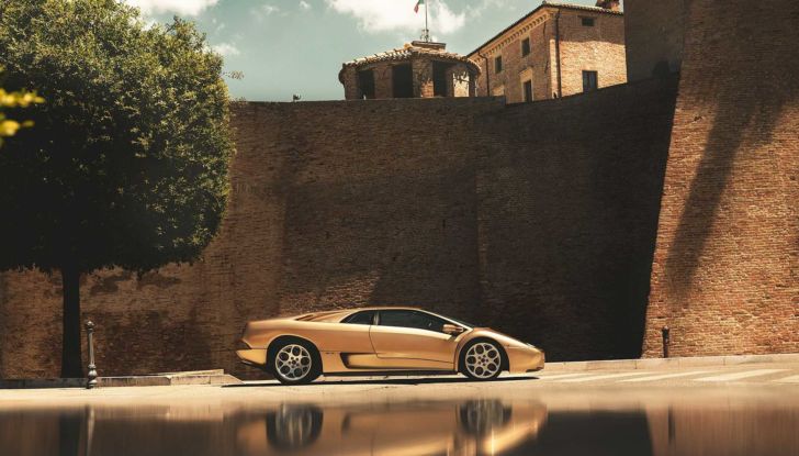 Lamborghini Skira libro fotografico 2020