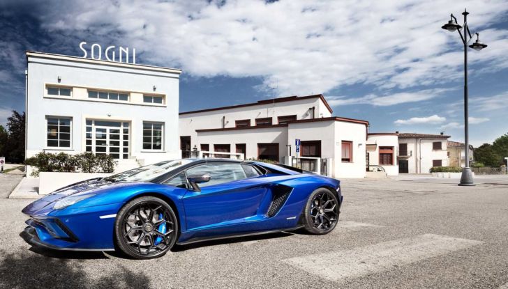 Lamborghini Skira libro fotografico 2020