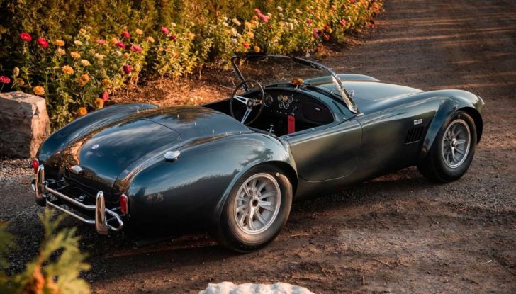 Shelby 427 Cobra Roadster Carroll Shelby
