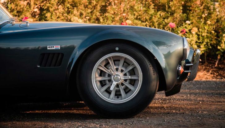 Shelby 427 Cobra Roadster Carroll Shelby