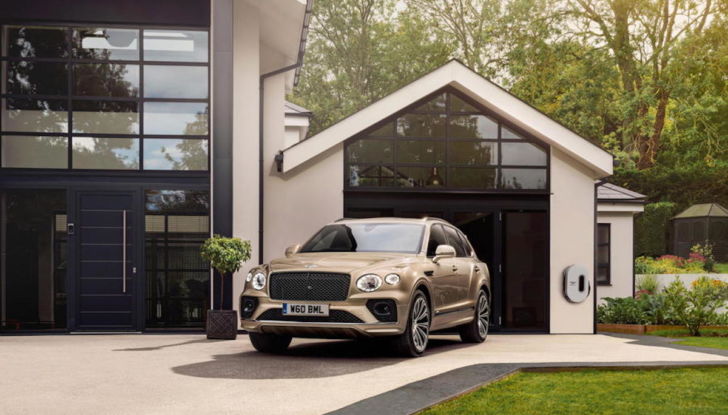 Bentley Bentayga Hybrid: l’ibrida inglese di lusso si rinnova - Foto 2 di 7