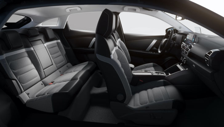 Citroen e-C4 e C3 Aircross: disponibile online la versione Let’s Go! - Foto 12 di 13