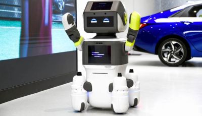 DAL-e: il robot assistente ai clienti Hyundai