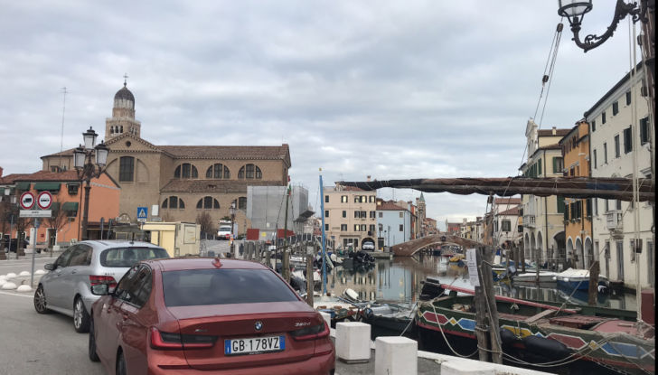 BMW Serie 3, test sull’evoluzione della specie - Foto 17 di 20