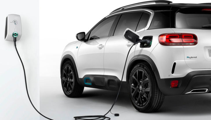 SUV Citroën C5 Aircross Hybrid: i vantaggi della tecnologia ibrida plug-in - Foto 8 di 8