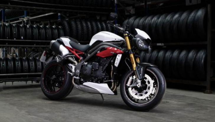 Triumph Speed Triple 1200 RS: le novità della versione 2021 - Foto 13 di 25