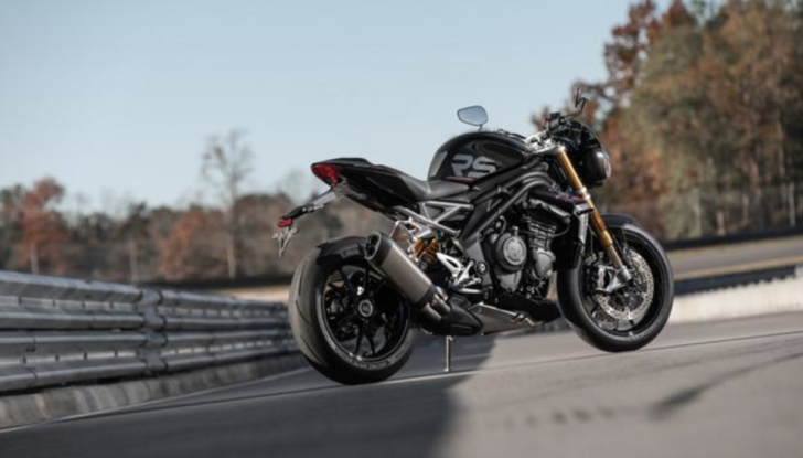 Triumph Speed Triple 1200 RS: le novità della versione 2021 - Foto 14 di 25