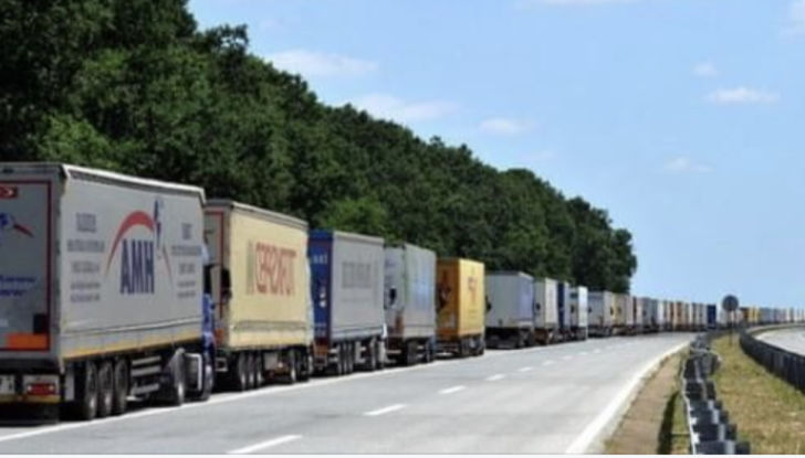 Telepass presenta il nuovo “telepass sat”, la soluzione all-in-one dedicata ai mezzi pesanti - Foto 7 di 23