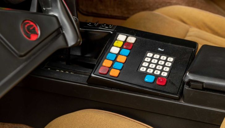 Kitt Supercar auto all'asta