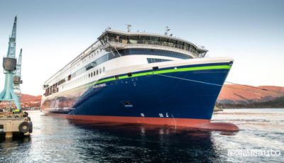 La nave più grande al mondo? È elettrica e arriva dalla Cina