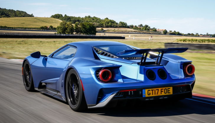 Ford GT