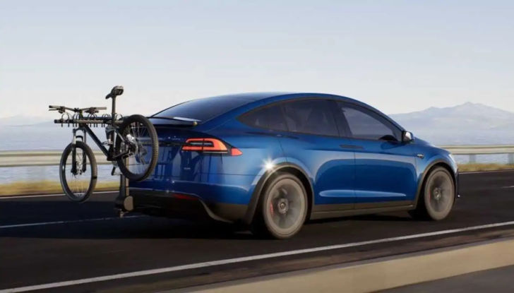 Tesla Model X 2021