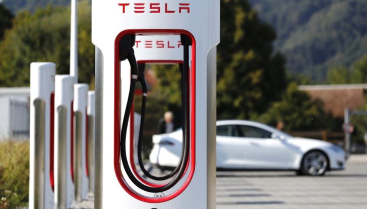 Tesla Supercharger Italia