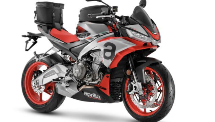 Aprilia Tuono 660: il prezzo della media sportiva della Casa di Noale - Foto 2 di 20