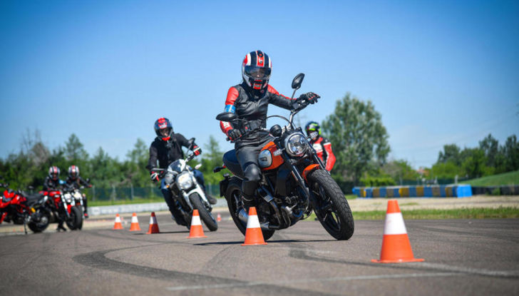La Ducati Riding Academy si fa in tre per la stagione 2021 - Foto 3 di 6