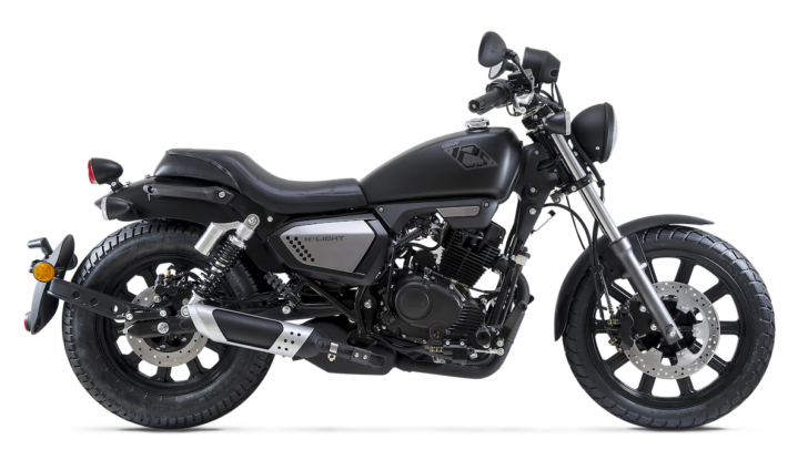 Keeway K-light 125, disponibile anche con motore Euro 5 - Foto 2 di 16