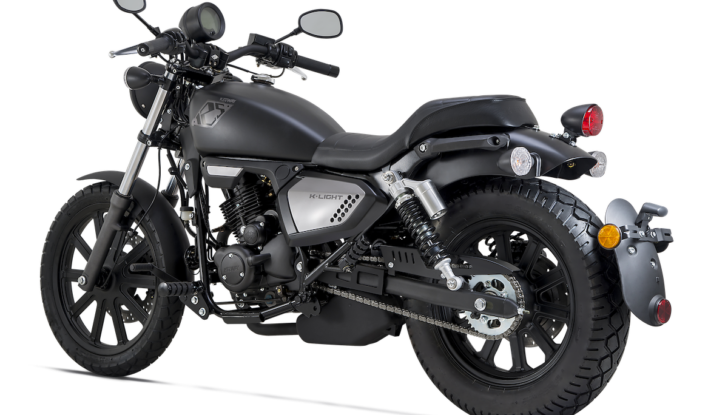 Keeway K-light 125, disponibile anche con motore Euro 5 - Foto 5 di 16